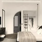 Hotel Mamay Fira (Santorini)
