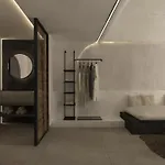 Mamay 5* Fira (Santorini)