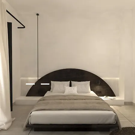 Mamay Hotel Firá