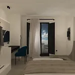 Hotell Mamay Fira (Santorini)